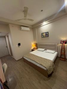theopalstays omaxe ITC