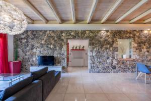 Villa Afroditi by Bostonia Village