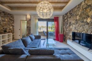 Villa Afroditi by Bostonia Village