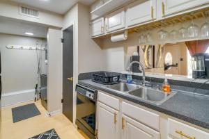 Unit w Patio & Resort Perks! Walk to Lake Conroe