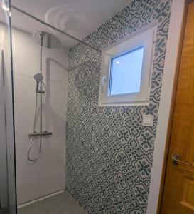 Andaluz Casa, Terrace, Patio, 4 Bedrooms, Large beds, Malaga Center