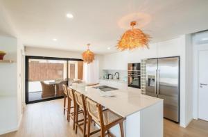 Villa with stunning sea views