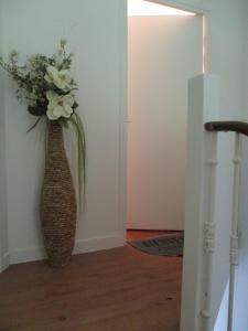 Joli appartement F3 dans lannexe du Chateau