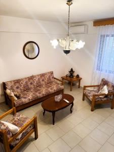 Vrea Garden Apartment