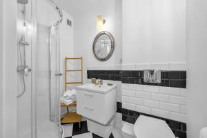 Wola Studio - Train & Metro nearby - by Rentujemy
