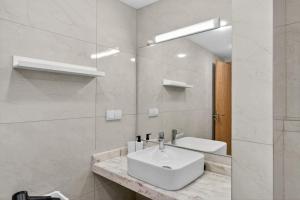 Very Charming Apartements with balcony, Haut Agdal 3