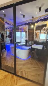 Giewont - luxury regional apartment with a bathtub and a view of the Tatra Mountains