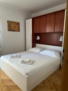 Apartments Maslina Makarska