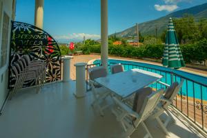 HENNA VILLA
