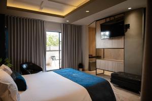Hotel D Leon