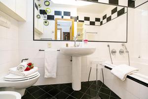 Elegance Suite Isabella - Happy Rentals