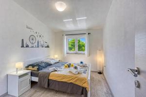 Family Friendly House Kacana - Garden & BBQ - Happy Rentals