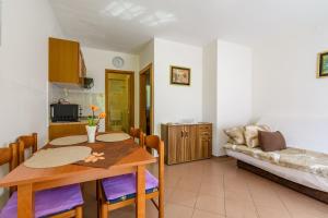 Apartments Tomo
