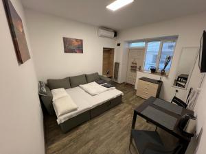 Varna Central Sea Studio