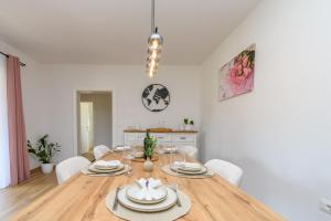 House Melani