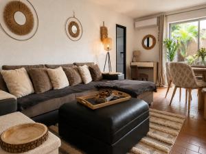 Saint Tropez centre parking et jardin privé inclus