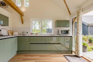 1 Bed in Piltdown oc-42814