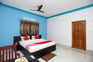 Hotel O Maa Banadurga Guest House