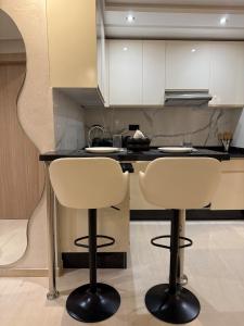 Modern New Apartment in Hivernage