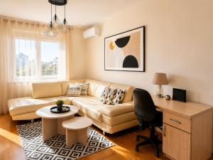 Urban Temple Apartment Cathedral View