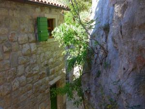Amazing villa in Omi with private pool