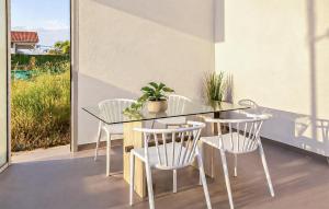 2 Bedroom Gorgeous Home In Sant Jaume Denveja
