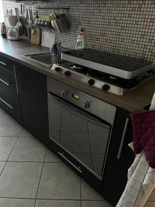 An authentic Retro apartment with a view of the park