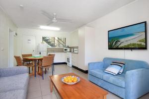 Budget Apartment Trinity Beach