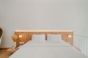New 1 BR Romantic Loft, Pool & Sunset Jacuzzi