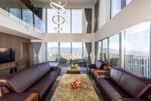 Wyndham Soleil Danang - Free Schedule Airport Shuttle