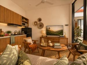 Hibiscus Private Pool Villas, Rice Field Views, Canggu by Nusa Havens