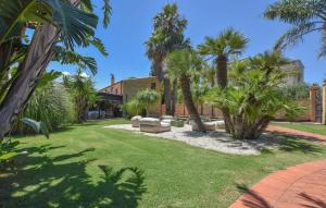 Nice Home In Partinico