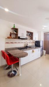 Hermoso Apartamento, bello horizonte Santa Marta, cerca a la playa de pozos colorados