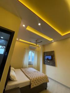 Hotel Rajwada & Restaurant