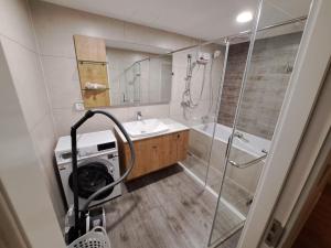 2-Room Apartment im Ambassador Residence