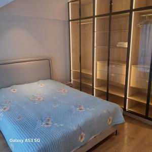 2-Room Apartment im Ambassador Residence