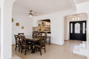 Casa Sol at Puerta del Sol Near Cruise Port & Beach