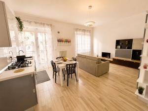 Centralissimo sul mare - 2 camere e 2 bagni - 6 posti letto