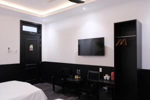 S HOME - Homestay Huế