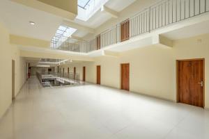 Hotel Beverly Residency - Near Nileshwar Railway Station
