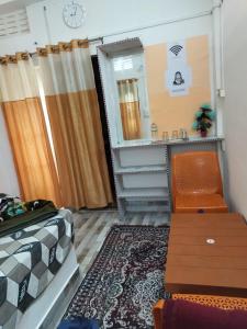 Nabadip Guest House