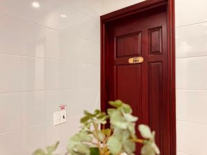 Thịnh Vượng Hotel