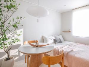 Sinchon, Hongdae in STAY MUI