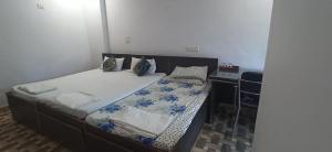 Aashvi Villa