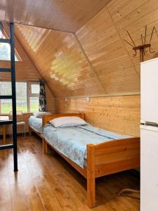 Tunkhel Guesthouse & Tours