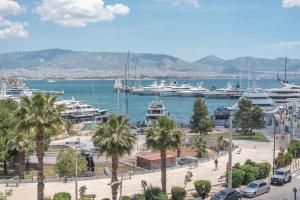 Promenade Piraeus- Seafront Balcony