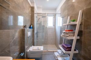 Himara seaside apartment
