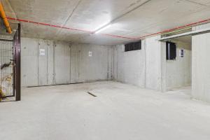The Sadovnikov Spot, Modern, Bright & Parking