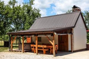 LIKe A cottage