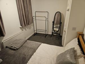 Modern 3 Bedroom Home in the Heart of Chesterfield